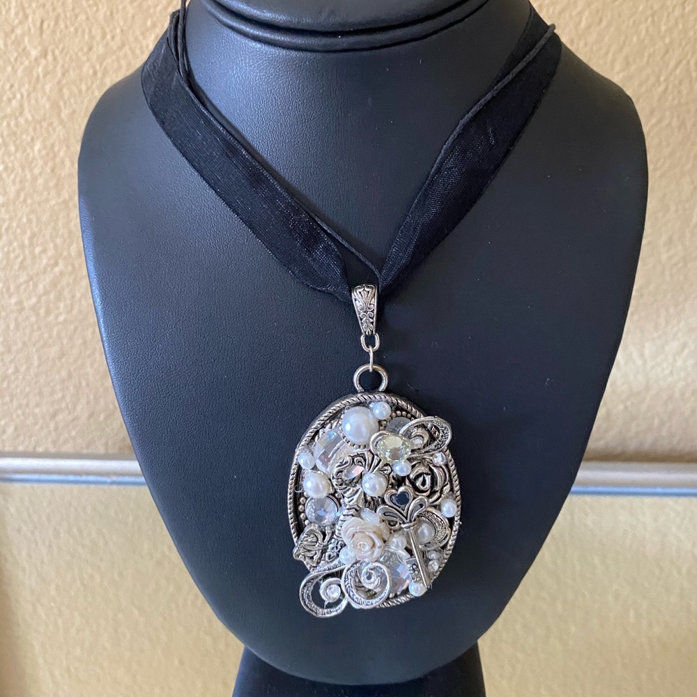 Vintage Silver and Pearl Necklace